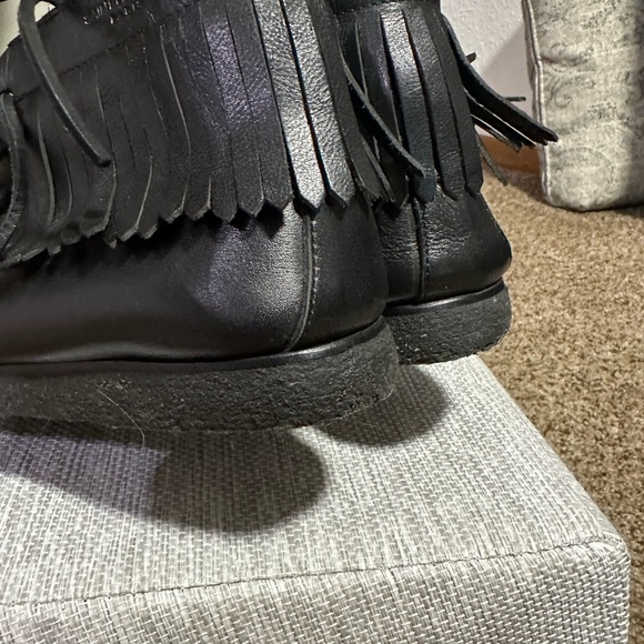 SAINT LAURENT black leather moccasin boot. Fur lined. 36.5 women’s size 6 - Picture 5 of 7